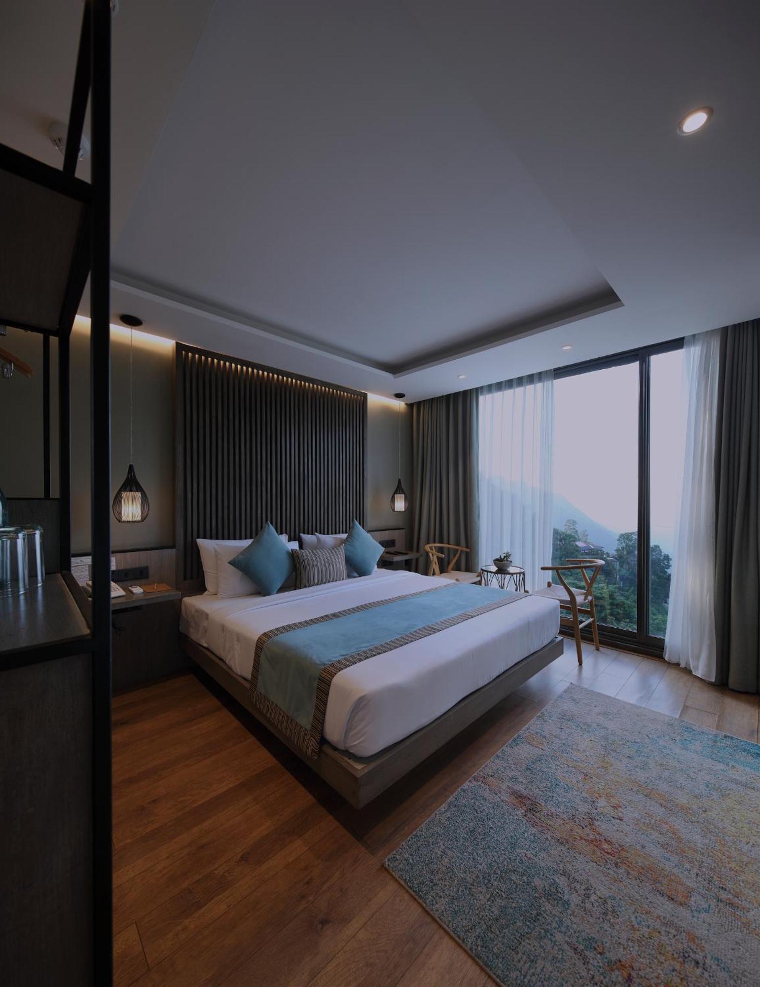 Deluxe Double Room Ella Rock View