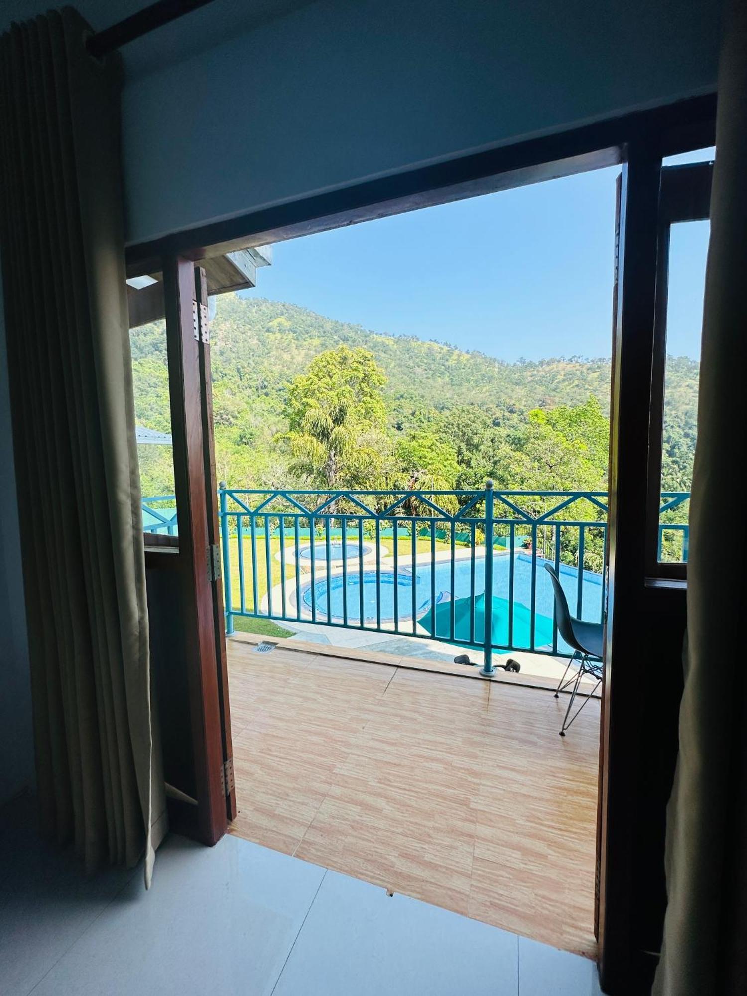 Deluxe Balcony Room Village Tea Experience