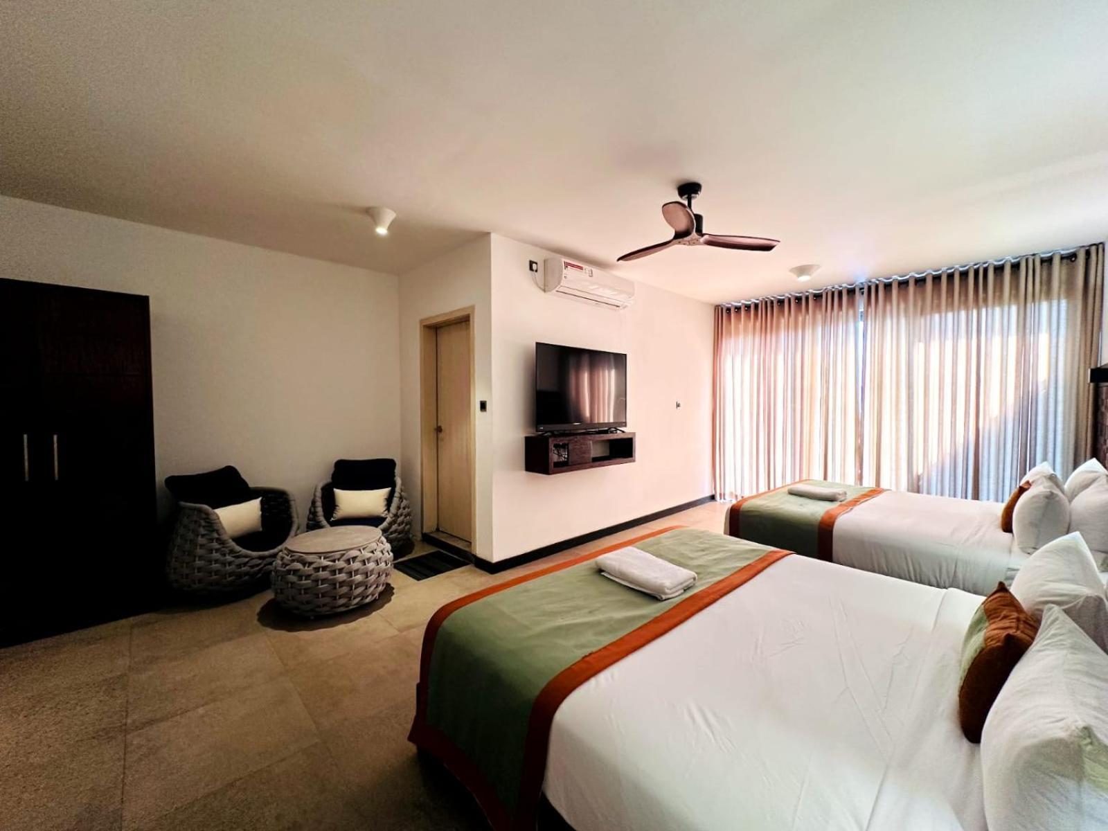 Deluxe Family Suite