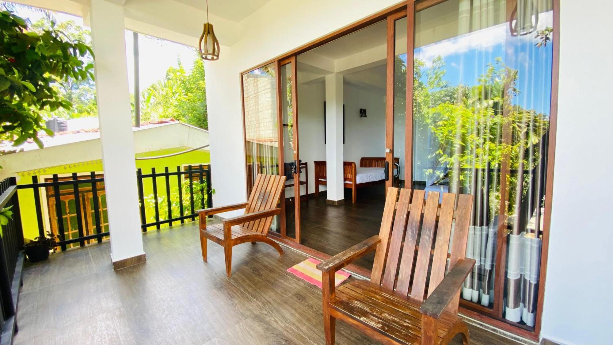 King Room Mountain View