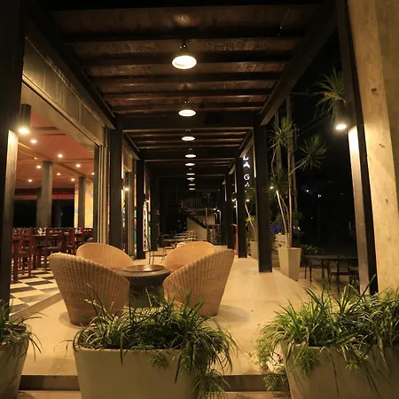 Oak Ray Ella Gap Hotel-2