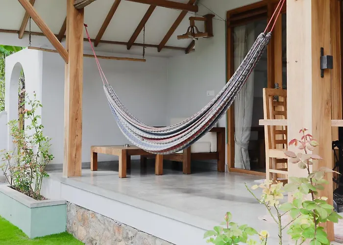 The One Ella Bed & Breakfast