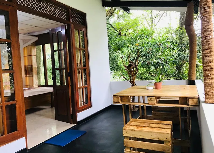 Sandaro Rest Inn Ella