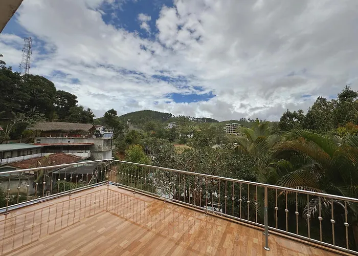 Green Peak - Mountain View Hotel & Restaurant Ella
