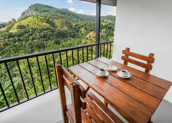 Onestar Ella Hotel