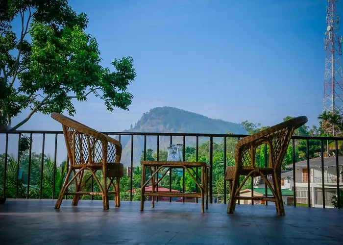 Ella HotelsCity Grand